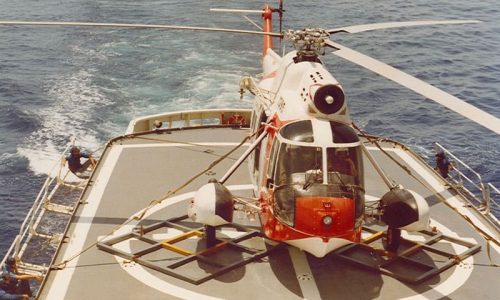 HH-52A on deck note landing gear grid